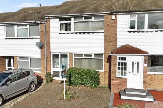 Thumbnail Terraced house for sale in Warley Mount, Warley, Brentwood, Essex