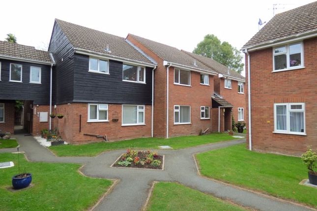 Flat to rent in Coulson Court, Prestwood, Great Missenden
