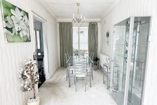 13, Grenville Road, Pevensey photo 4