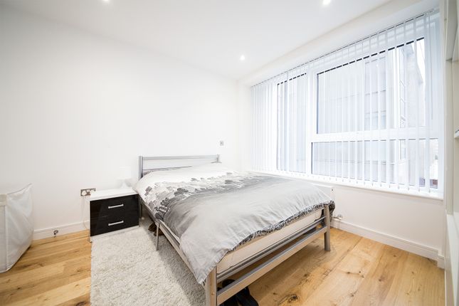 Studio to rent in Central House, 3 Lampton Road, Hounslow, Middlesex