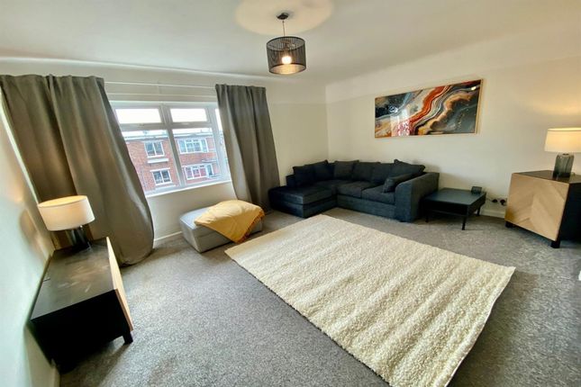 Flat 31, Lumsden Mansions Shirley Road, Southampton photo 2