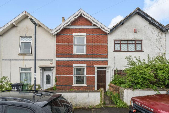 Thumbnail Terraced house for sale in Victoria Park, Kingswood, Bristol