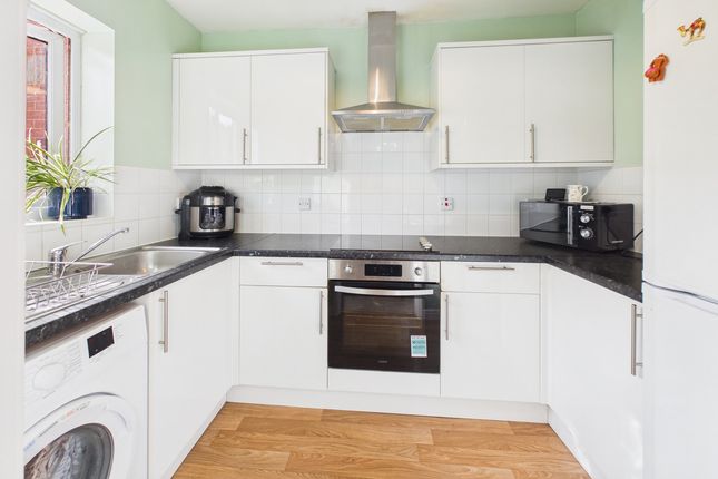 22, Cavendish Court, Hemel Hempstead photo 4