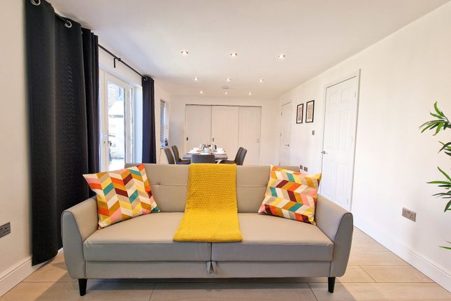 5, Mulberry Court, Deal photo 3