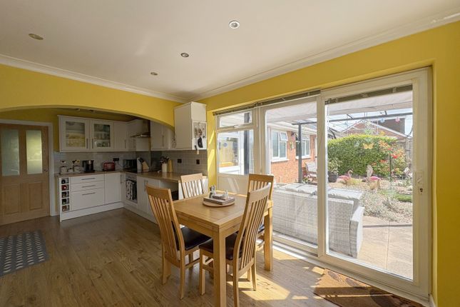 31 Paxhill Lane, Twyning, Tewkesbury photo 4