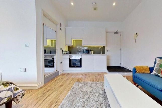 Flat 4 Juniper House, 56A New Broadway,, Worthing photo 4