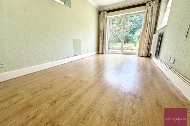 97, Long Lane, Bexleyheath photo 3
