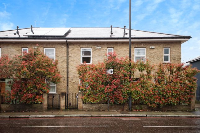 Terraced house for sale in Archway Road, Highgate