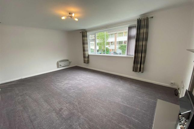 Beech Farm Drive, Macclesfield photo 4