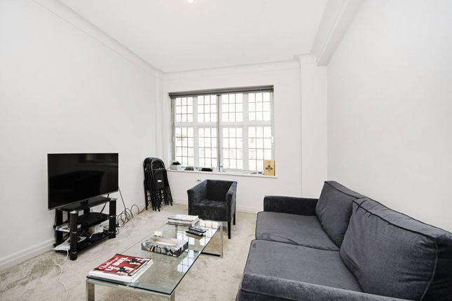 Thumbnail Flat to rent in Wellington Road, St John's Wood, London