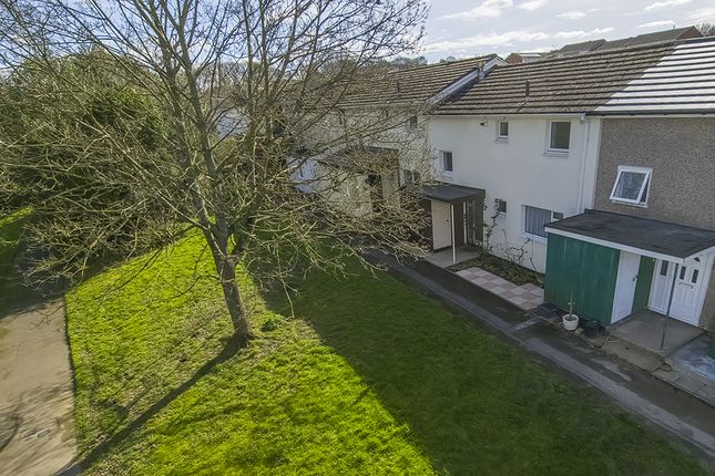 Terraced house for sale in Keldholme, Bracknell