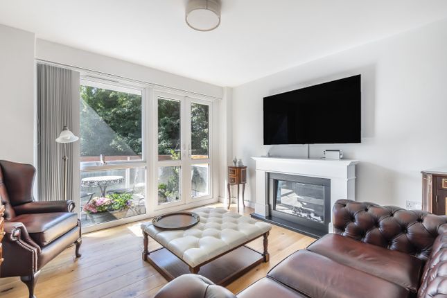 Flat to rent in Jameson Lodge, 58 Shepherds Hill, Highgate