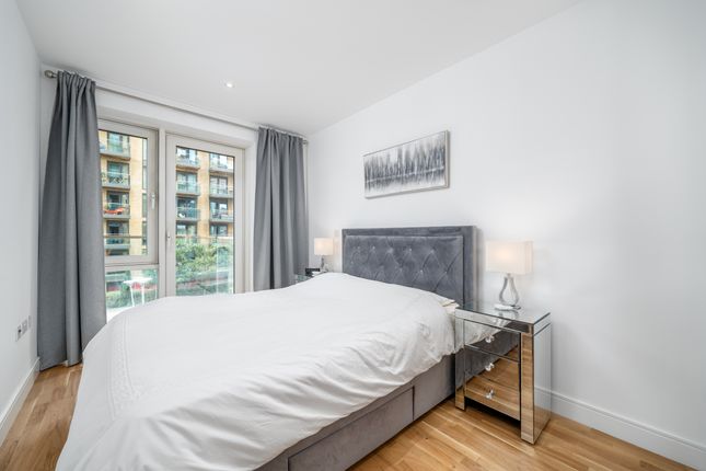 56, Jasmine House, Battersea Reach, Wandsworth photo 3