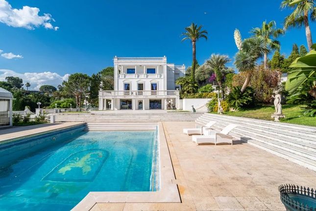 Villa for sale in Cap d Antibes, Antibes Area, French Riviera