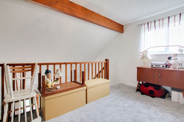 Terraced house for sale in Beauchamps Drive, Wickford
