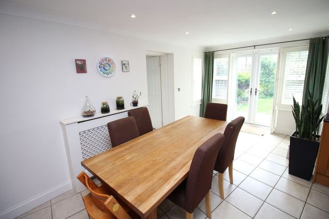 5, The Haydens, Tonbridge photo 3
