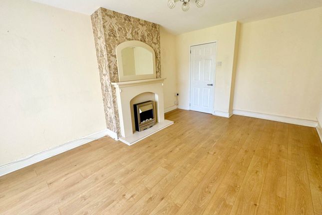 8, Corbet Close, Liverpool photo 3