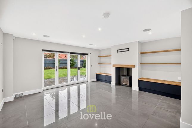5 The Green, Grimsby photo 3