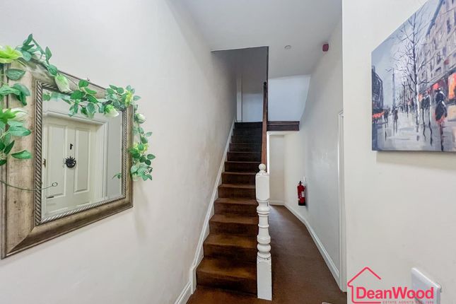 Apartment 2, 30, Demesne Road, Douglas photo 3