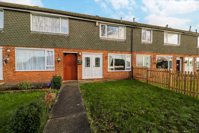 Terraced house for sale in Sherwood Drive, Waddington, Lincoln