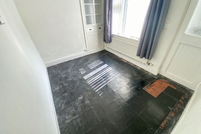 110, Pontardawe Road, Swansea photo 4
