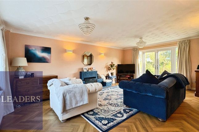 19, Braintree Road, Halstead photo 2