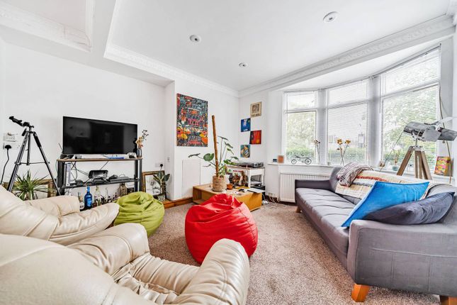 Thumbnail Property for sale in The Roundway, Tottenham, London