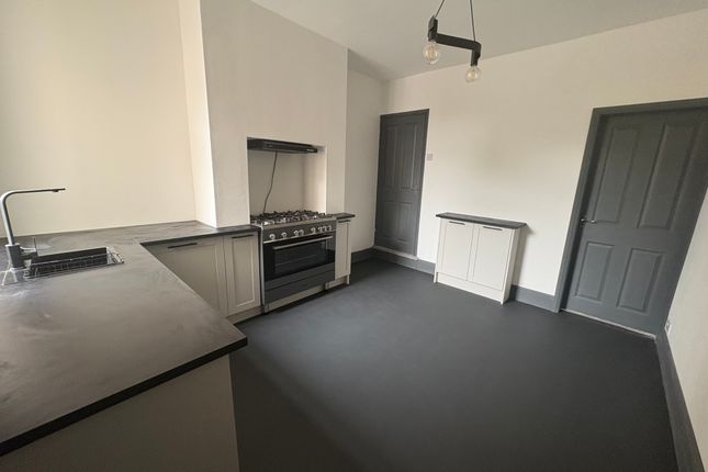 11, Forest Road, Coalville photo 5