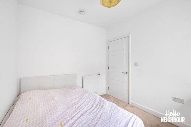 Terraced house to rent in Rennie Street, London