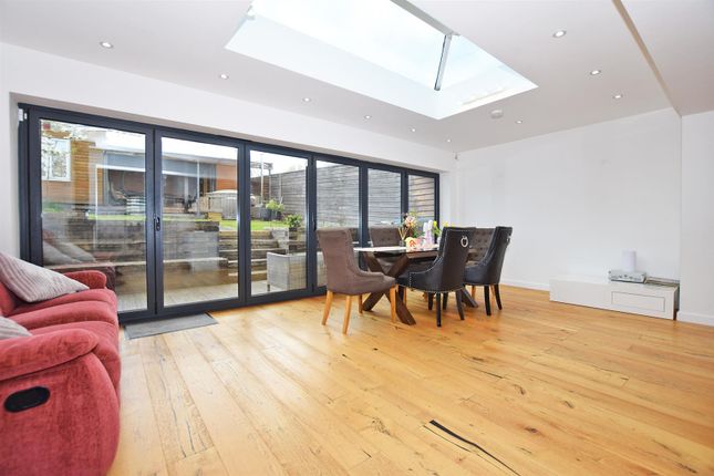 37, Barnaby Terrace, Rochester photo 4