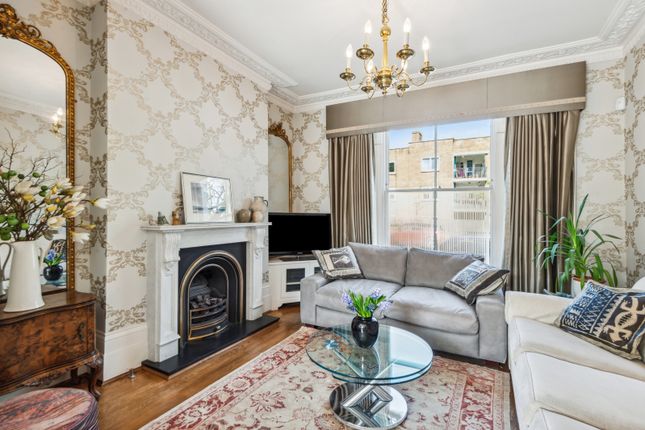 Terraced house to rent in Mildmay Road, De Beauvoir Town