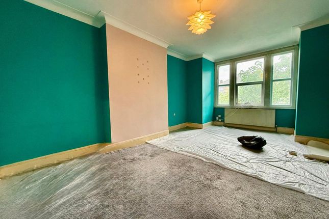36B, Thurlow Park Road, London photo 2