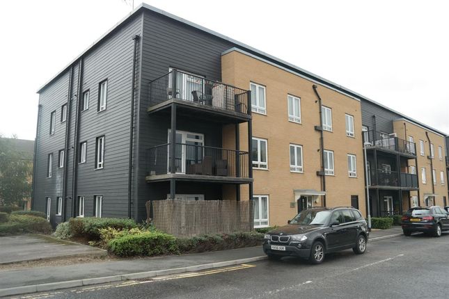 Thumbnail Flat to rent in Flat, Witham House, Schoolfield Way, Grays