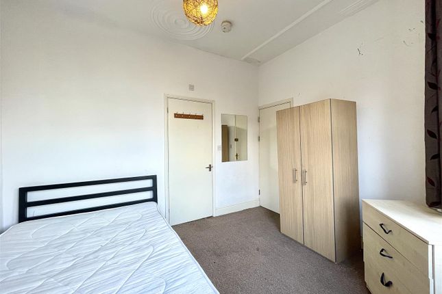 Thumbnail Room to rent in Meads Road, Wood Green