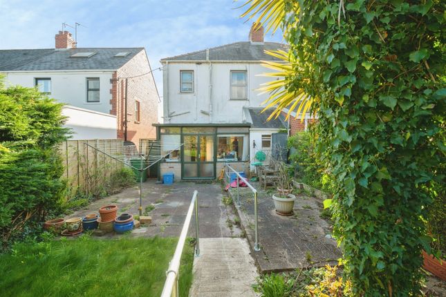 27, Downton Rise, Cardiff photo 2
