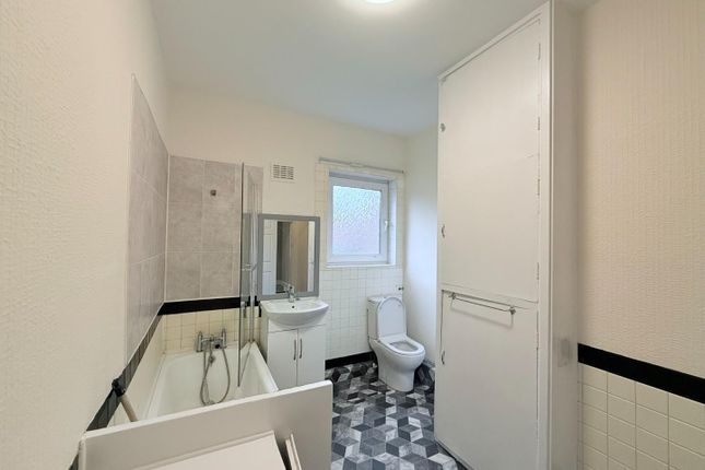 59, Ambler Street, Castleford photo 5