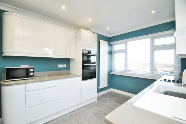 6, Manor Drive, North Yorkshire photo 2