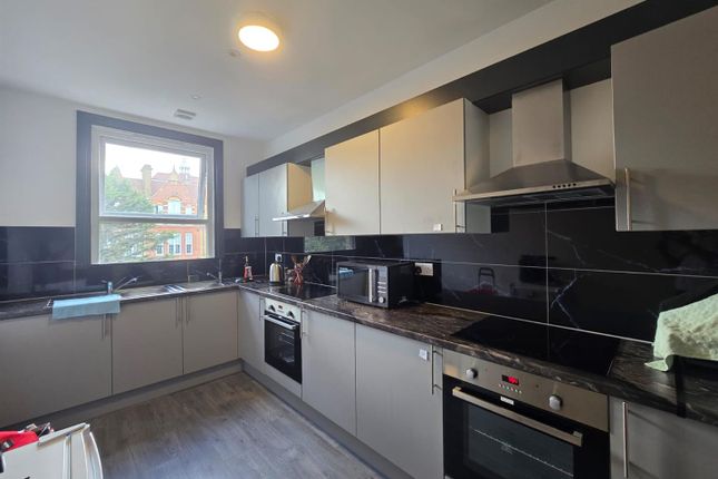 Whatsapp Image 2025-09-03 At 17.42.21 (1).Jpeg