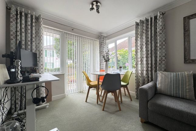 14, Pyrford Mews, Lymington photo 4
