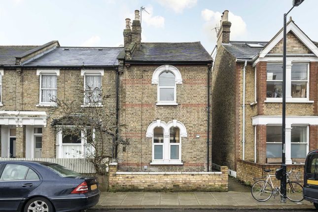 Thumbnail Property to rent in Reynolds Road, London