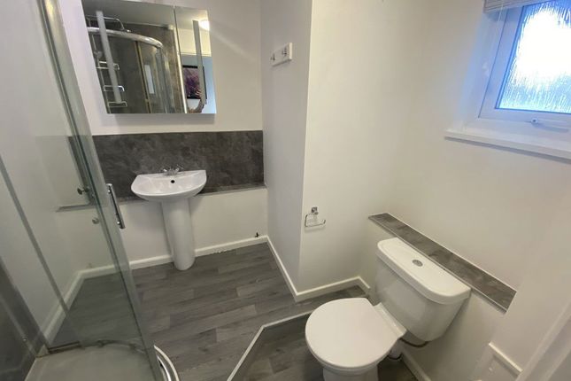 Room 5, 19, Bringhurst, Peterborough photo 3