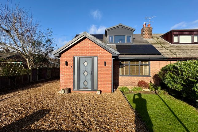 2 Hinds Head Avenue, Wigan photo 2