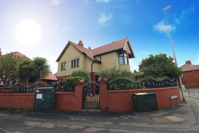 Thumbnail Detached house for sale in Leys Road, North Shore