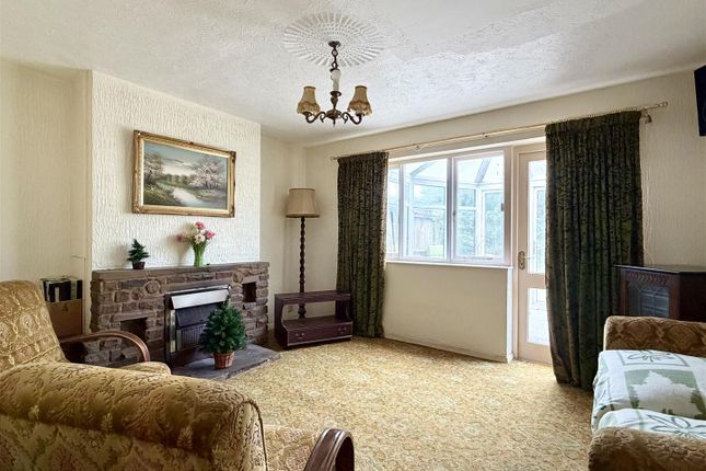 28, Orchard Close, Hereford photo 3