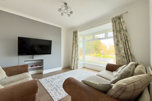 43, West Cross Avenue, Swansea photo 3