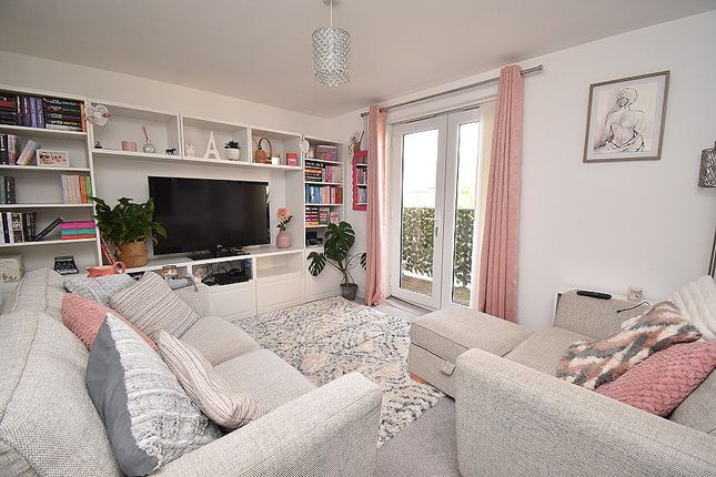 120, Myrtlebury Way, Exeter photo 3