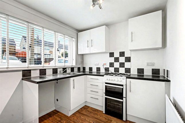 12, Clifton Grove, Nottingham photo 3