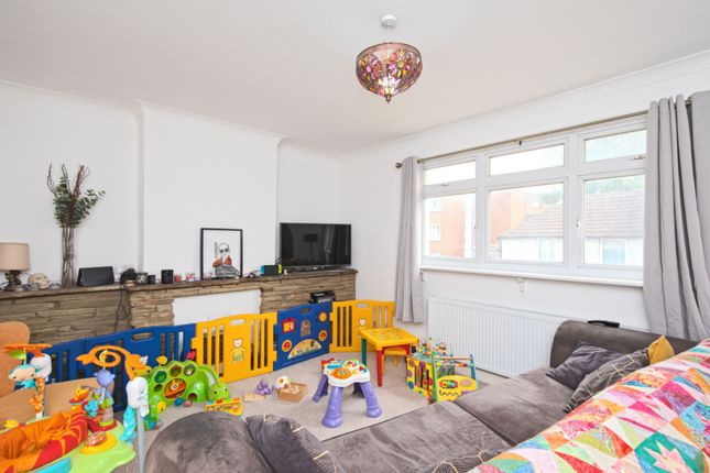 25-27, Blackbull Road, Folkestone photo 4