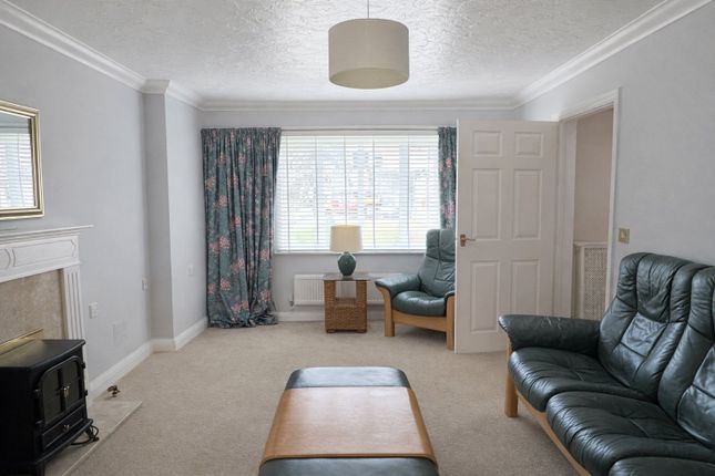 4, Sycamore Close, Cornwall photo 3