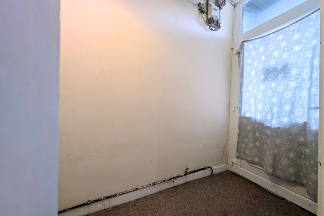 21 Penybryn Terrace, Mountain Ash photo 2